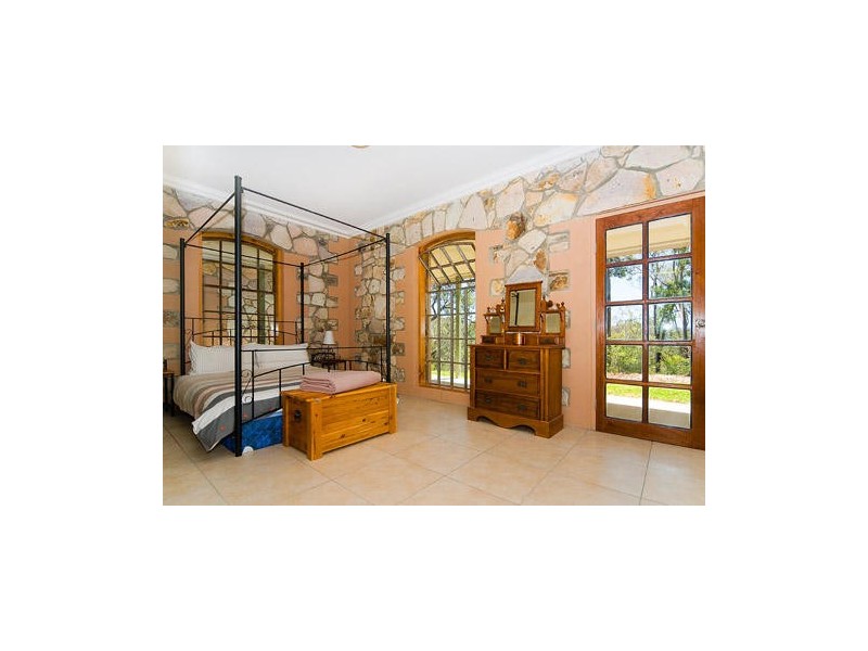 Upper Brookfield QLD 4069